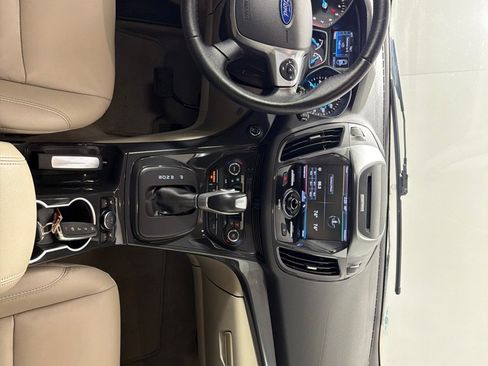 Used 2015 Ford Escape Titanium image 27