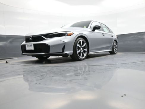 Used 2025 Honda Civic Sport Touring image 24