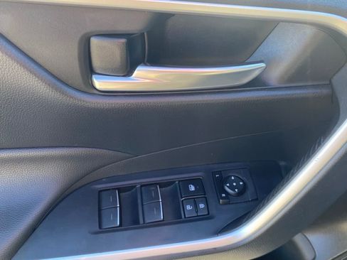 Used 2024 Toyota RAV4 XLE image 22