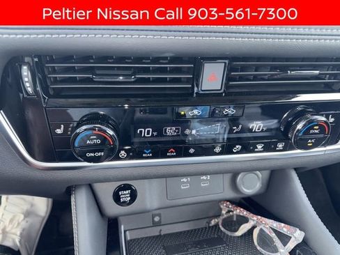 Certified 2026 Nissan Rogue Platinum w/ Platinum Premium Package AWD/4WD image 16