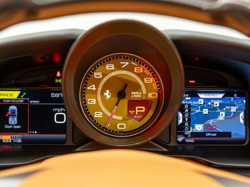 Certified 2022 Ferrari F8 Tributo image 29