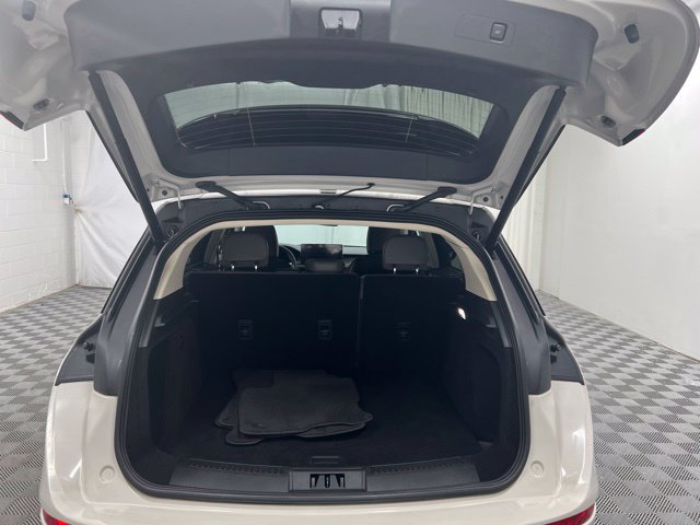 Certified 2024 Lincoln Corsair AWD image 8