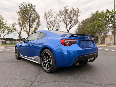 Used 2017 Subaru BRZ Limited w/ Popular Package #3 RWD image 6