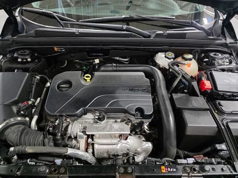 Used 2023 Chevrolet Malibu LT FWD image 26