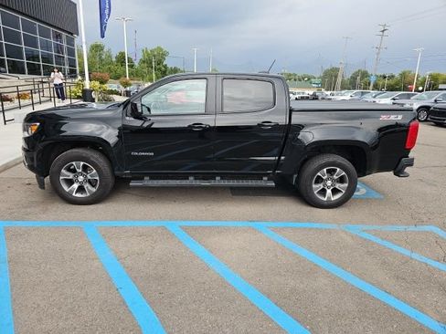 Used 2016 Chevrolet Colorado Z71 AWD/4WD image 3