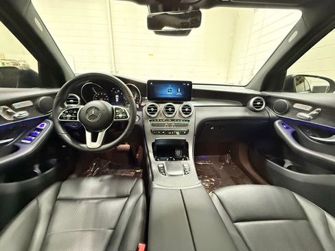 Used 2022 Mercedes-Benz GLC 300 image 35