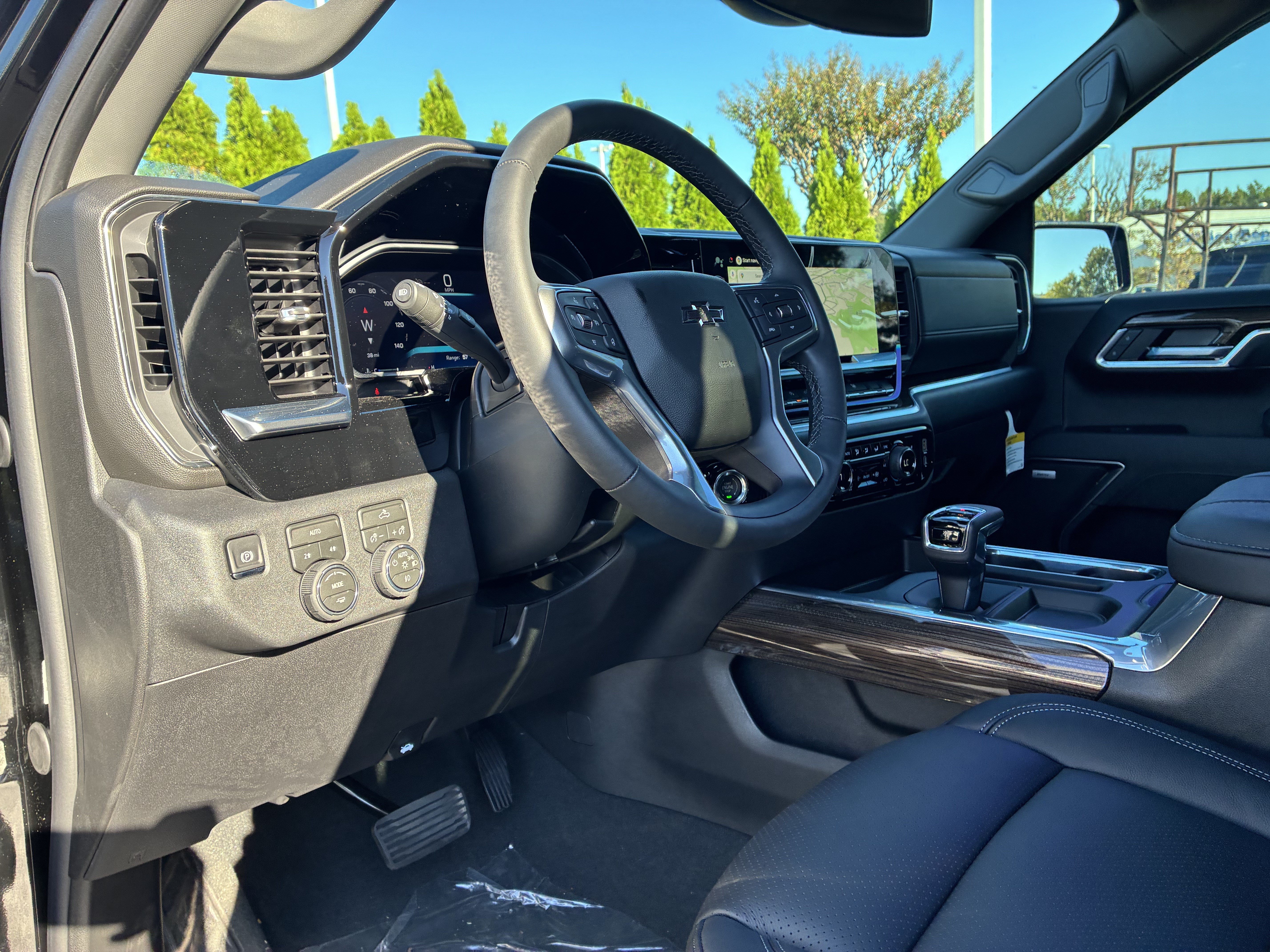 New 2026 Chevrolet Silverado 1500 RST w/ Convenience Package II AWD/4WD image 23