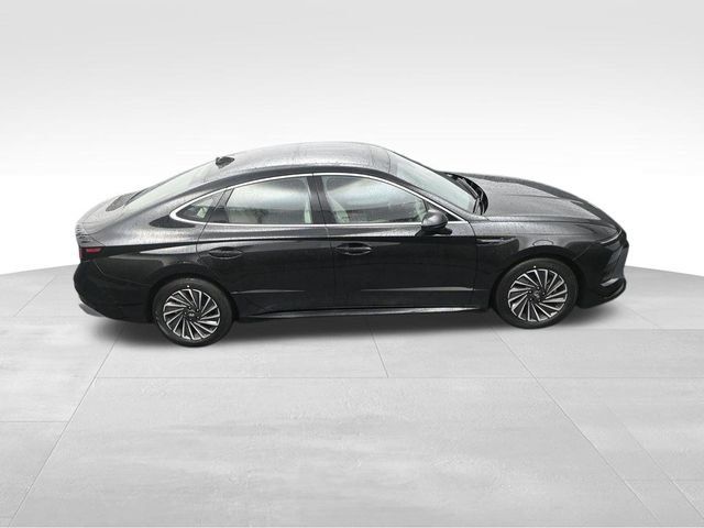 New 2026 Hyundai Sonata SEL FWD image 30