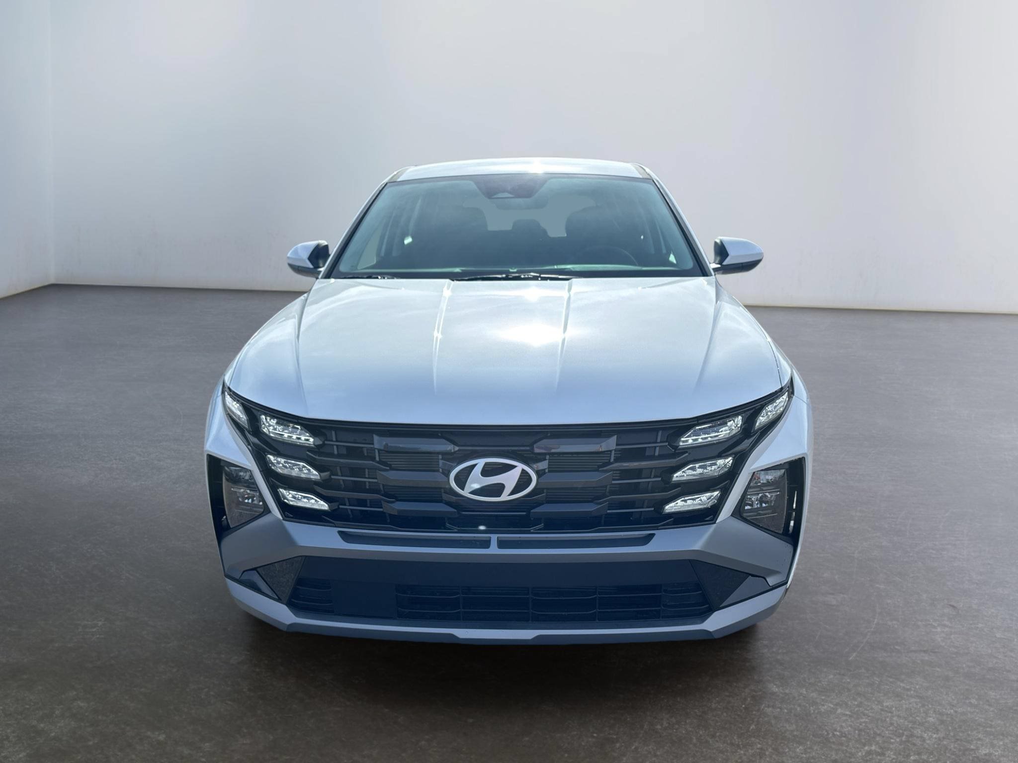 New 2026 Hyundai Tucson SE AWD/4WD image 2