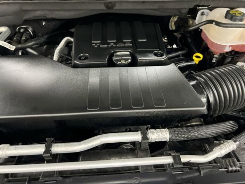 Used 2025 Chevrolet Silverado 1500 LT image 25