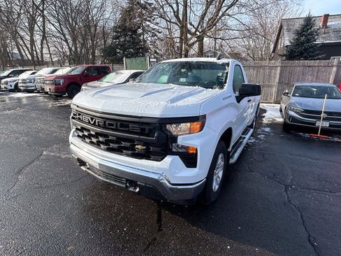 Used 2024 Chevrolet Silverado 1500 W/T w/ WT Fleet Convenience Package image 3
