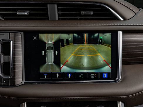 Used 2023 GMC Yukon Denali image 26