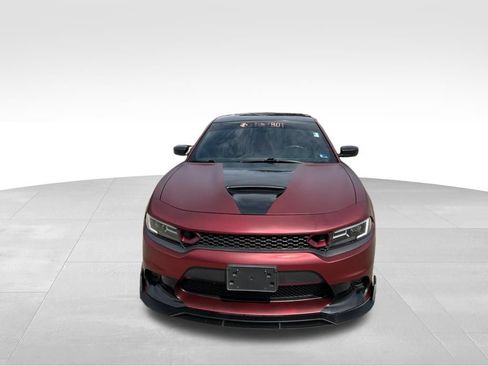 Used 2019 Dodge Charger R/T w/ Plus Group RWD image 9
