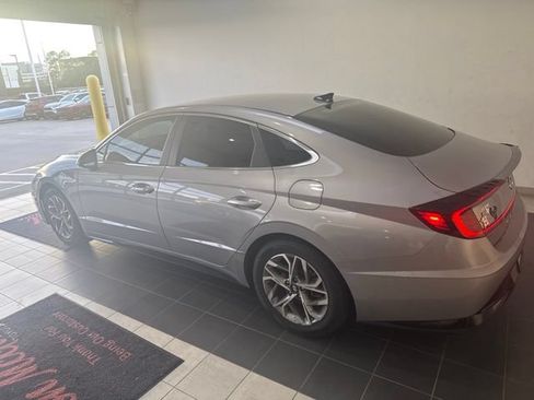 Used 2023 Hyundai Sonata SEL w/ Cargo Package FWD image 9