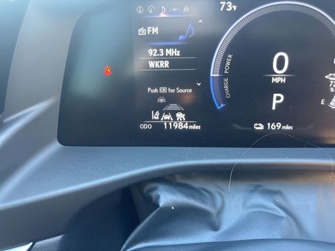 Used 2024 Lexus RZ 300e Premium image 24