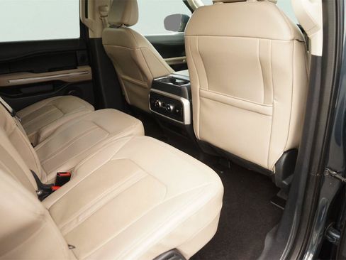 Used 2022 Ford Expedition Max Limited RWD image 17