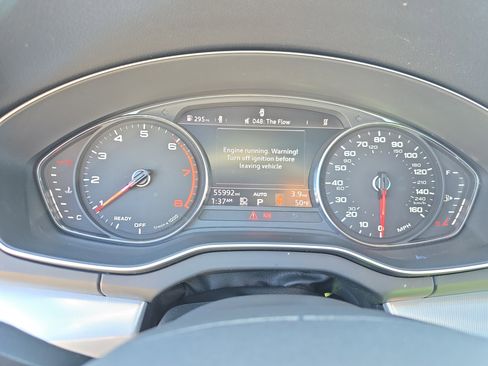 Used 2020 Audi Q5 2.0T Premium w/ Titanium Sport Package image 17