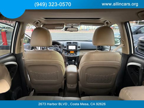 Used 2011 Toyota RAV4 Limited image 15