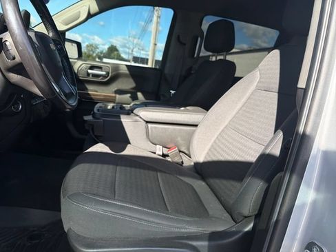 Used 2021 Chevrolet Silverado 1500 LT AWD/4WD image 10