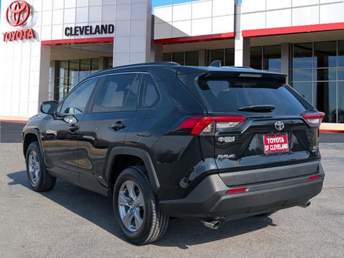 Used 2025 Toyota RAV4 LE image 4