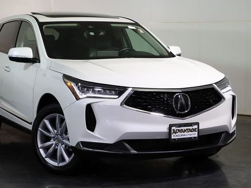 Used 2024 Acura RDX SH-AWD image 6