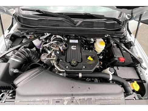 New 2026 RAM 3500 Laramie w/ Night Edition AWD/4WD image 11