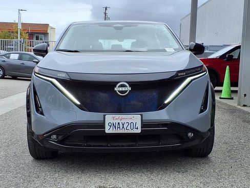 Used 2024 Nissan Ariya AWD image 25