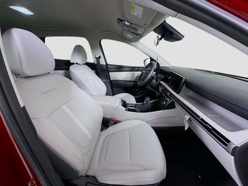 Used 2025 Hyundai Tucson SEL FWD image 28