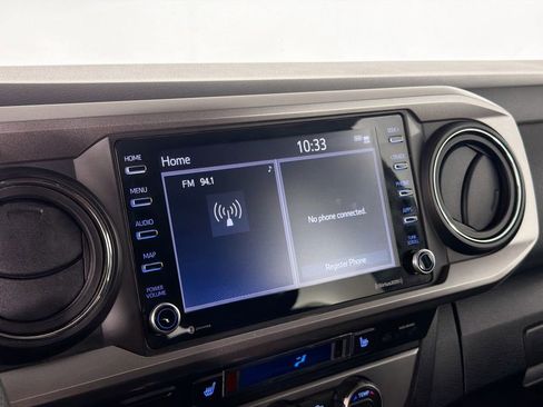 Used 2021 Toyota Tacoma TRD Off-Road image 14