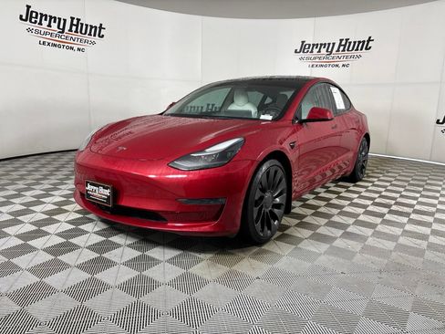 Used 2022 Tesla Model 3 Performance AWD/4WD image 1
