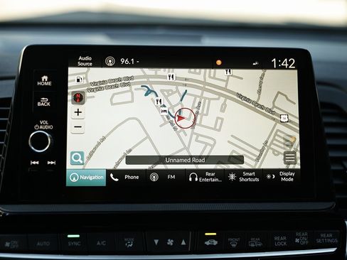 Used 2025 Honda Odyssey Touring image 38