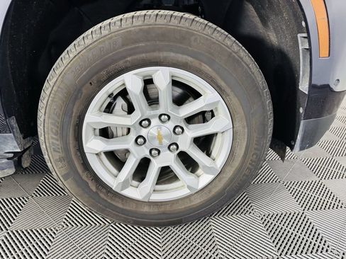 Certified 2025 Chevrolet Tahoe LT AWD/4WD image 31