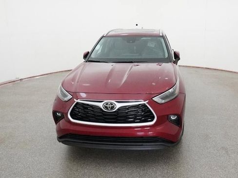 New 2026 Toyota Highlander XLE AWD/4WD image 15