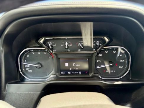 Used 2020 GMC Sierra 1500 SLT w/ SLT Premium Plus Package AWD/4WD image 18