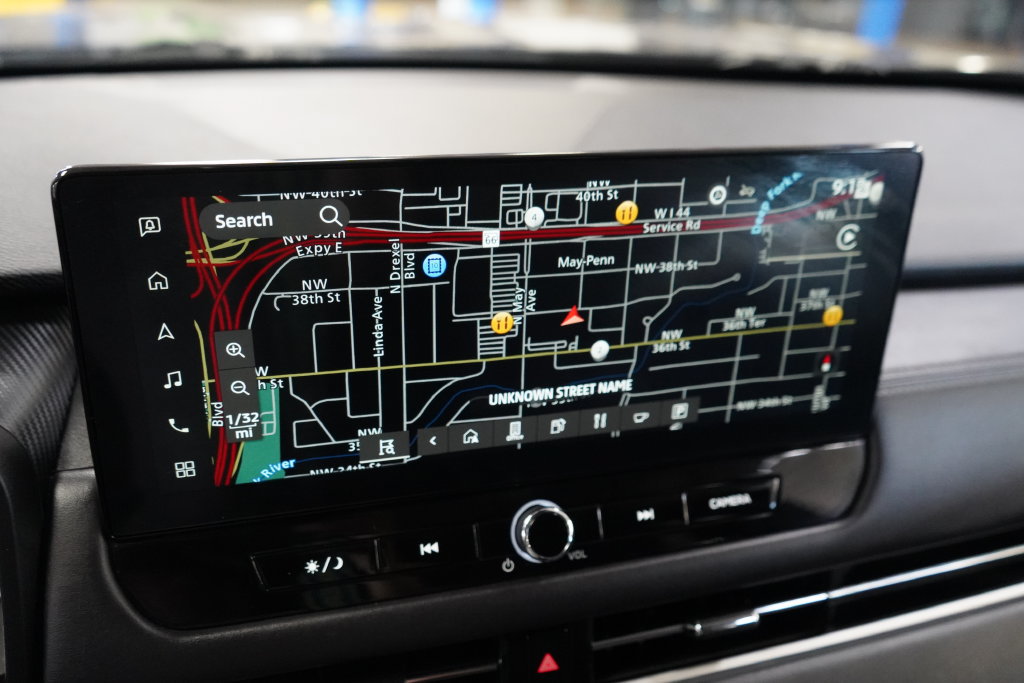 Used 2025 Mitsubishi Outlander SE FWD image 36