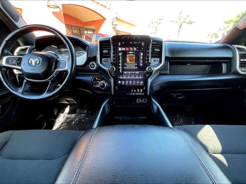 Used 2020 RAM 1500 Big Horn AWD/4WD image 16