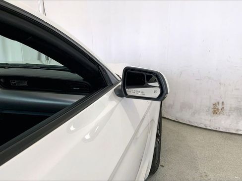 Used 2020 Ford Mustang Premium image 11