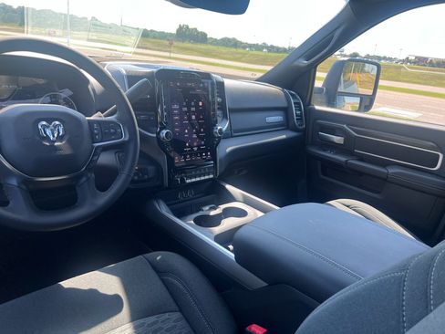 New 2026 RAM 2500 Big Horn AWD/4WD image 20