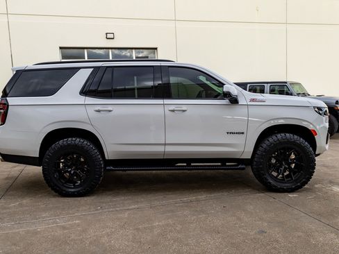 Used 2024 Chevrolet Tahoe Z71 w/ Off-Road Capability Package image 11