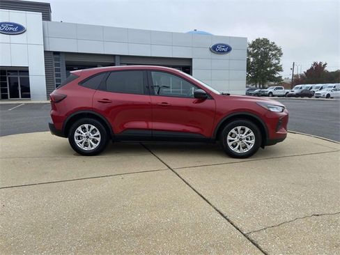 New 2026 Ford Escape Active image 2