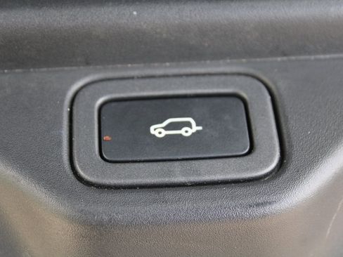 Used 2021 Land Rover Range Rover Autobiography image 9