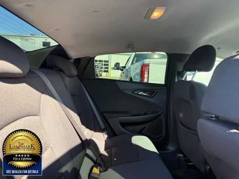 Used 2022 Chevrolet Malibu RS image 14