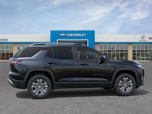 New 2026 Chevrolet Equinox LT w/ Convenience Package II AWD/4WD image 5