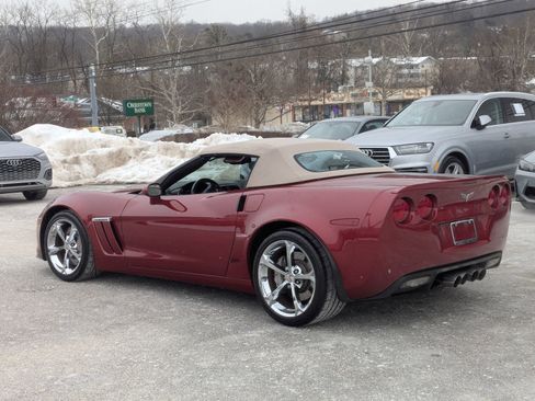 Used 2012 Chevrolet Corvette Grand Sport w/ 3LT Preferred Equipment Group image 3