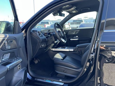 Certified 2024 Mercedes-Benz EQB 300 4MATIC image 8