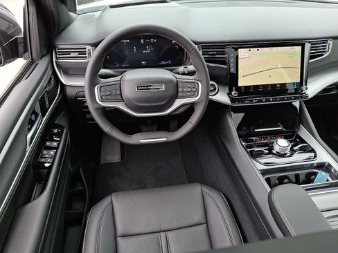 New 2026 Jeep Grand Wagoneer Limited AWD/4WD image 8