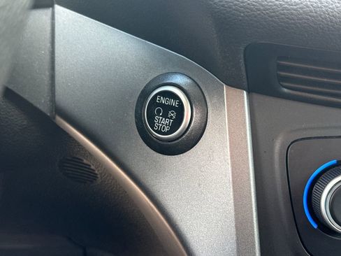 Used 2019 Ford Escape SE FWD image 31