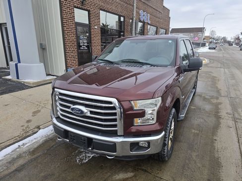 Used 2015 Ford F150 XLT w/ Equipment Group 302A Luxury image 2