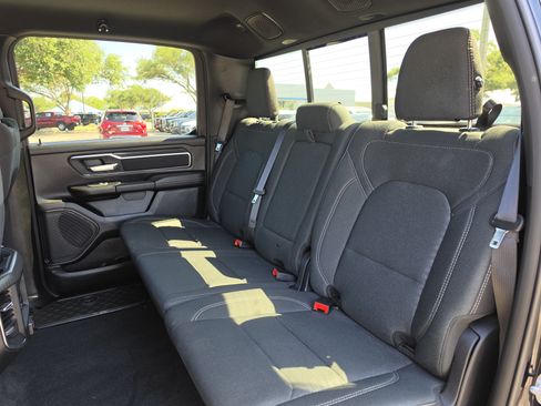 Used 2025 RAM 1500 Big Horn AWD/4WD image 23