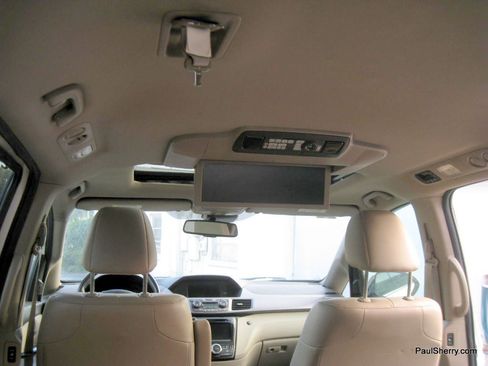 Used 2014 Honda Odyssey Touring Elite image 10